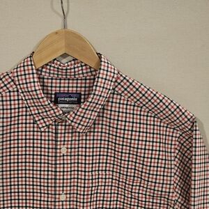 Patagonia Short Sleeve Button Down M